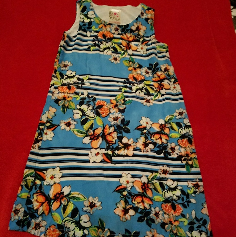 Girls size 10 Hawaiian dress